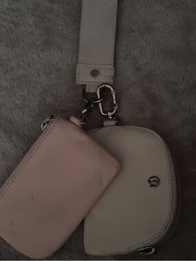 Lululemon Dual Strap Pouch Set in Light Pink and Cream